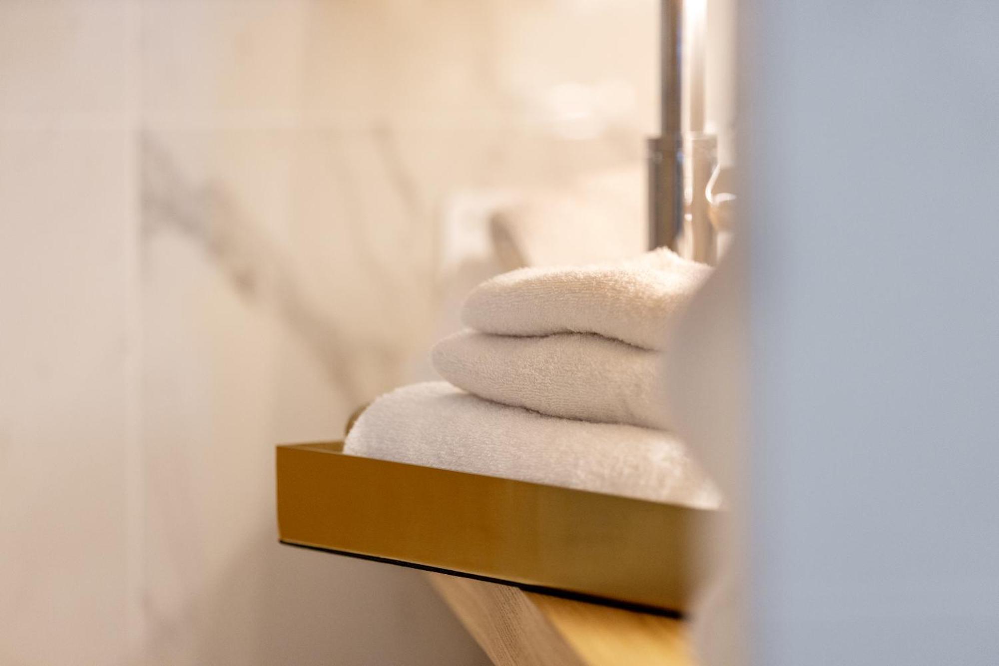Hotel Abner'S Riccione Esterno foto