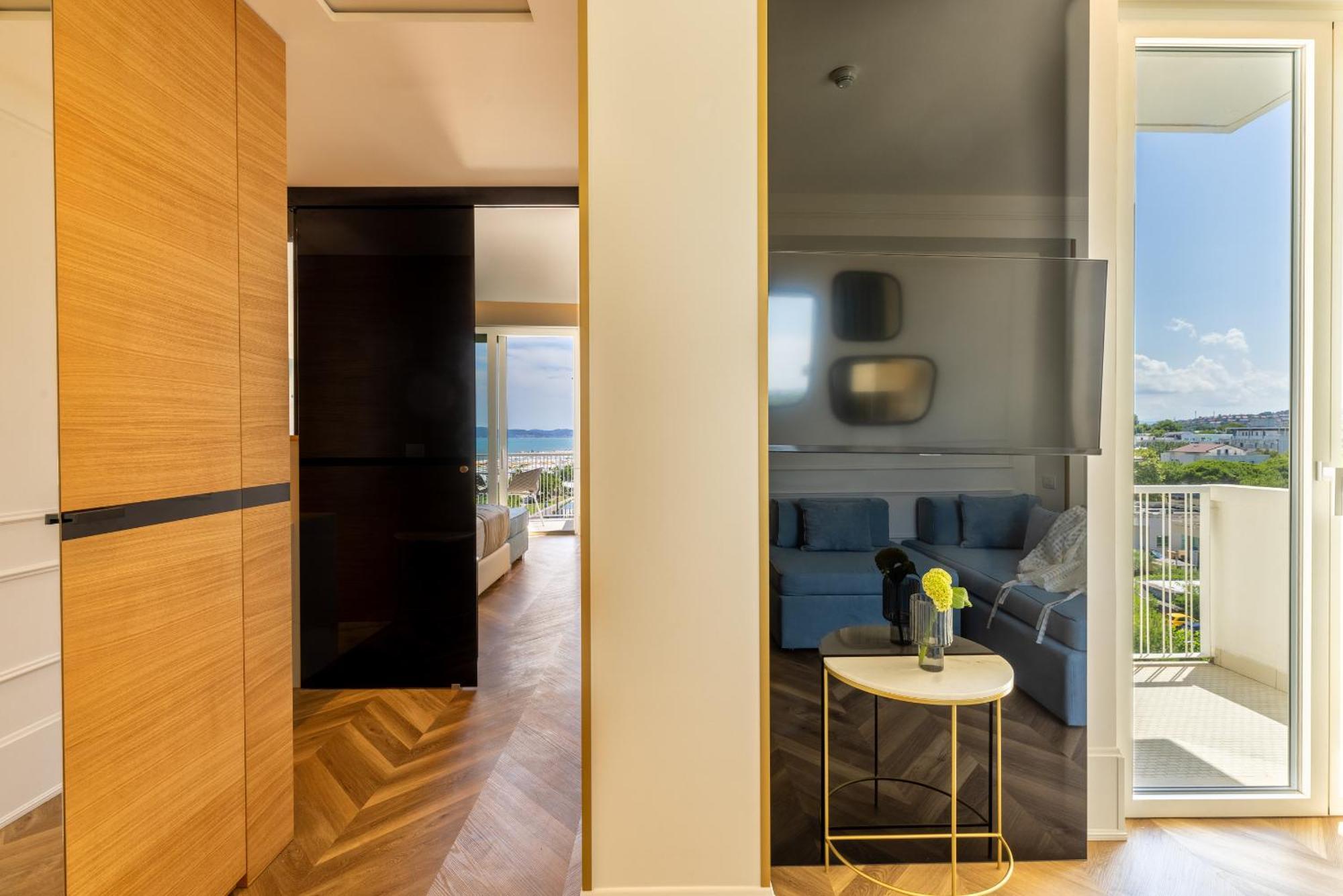 Hotel Abner'S Riccione Esterno foto