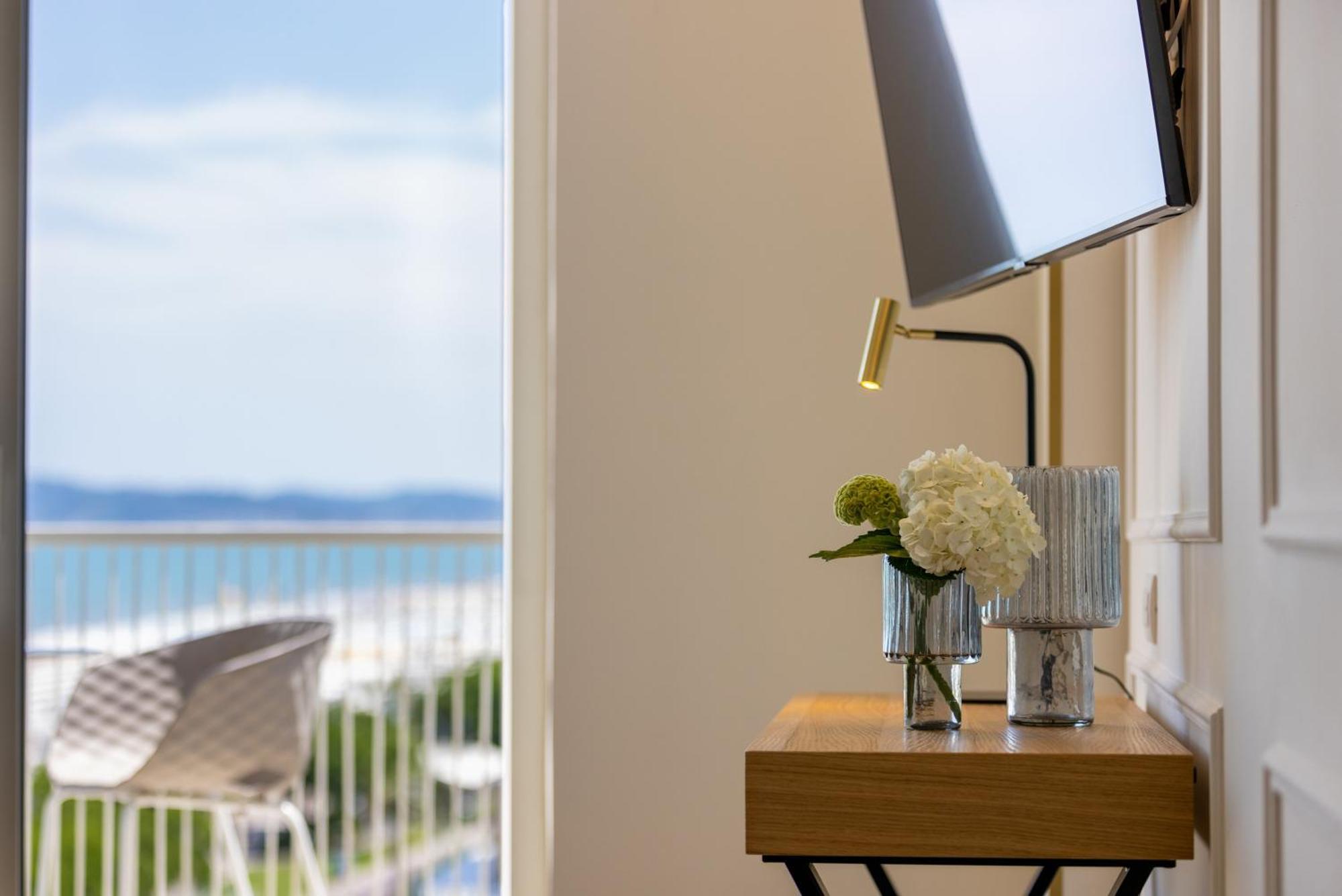 Hotel Abner'S Riccione Esterno foto