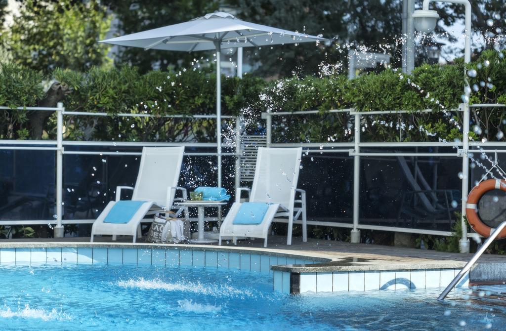 Hotel Abner'S Riccione Esterno foto